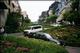 Un morceau de Lombard Street, supposement la rue la plus sinueuse au monde