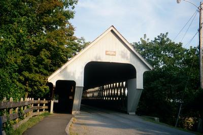 Pont couvert de Woodstock dans le Vermon