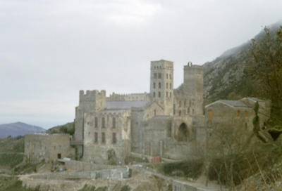Le monastère de  San Pere de Rodes (Espagne, 29 décembre 2001)