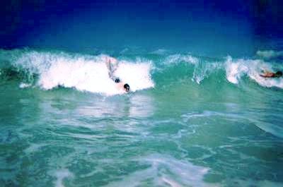Julien, l’homme-surf (Copacabana, 15 Juillet 2002)