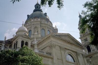 La basilique Saint-Etienne (Pest, Hongrie, 24 Mai 2003)