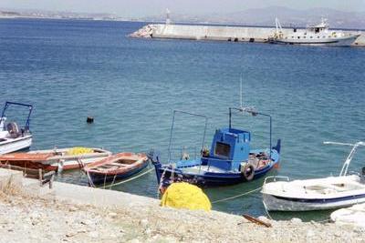 Le port d’Agia Galini (Crète, 13 Juin 2003)