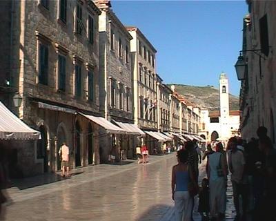 Le Pradum, la rue principale de la vieille ville de Dubrovnik (1er Juillet 2003)