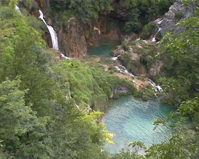 Lacs en cascade du Parc de Plitvice (29 Juin 2003)