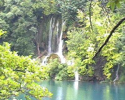 Lacs en cascade du Parc de Plitvice (29 Juin 2003)