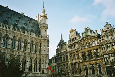 Un coin de la Grand Place de Bruxelles (2 Janvier 2004)