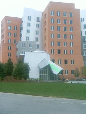 Le Stata Center, nouveau bâtiment abritant le W3C au MIT (Cambridge MA, 12 Mai 2004)