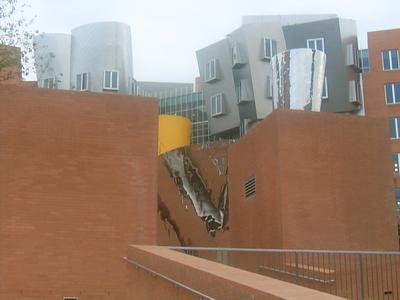 Le Stata Center, MIT (Cambridge MA, 12 Mai 2004)