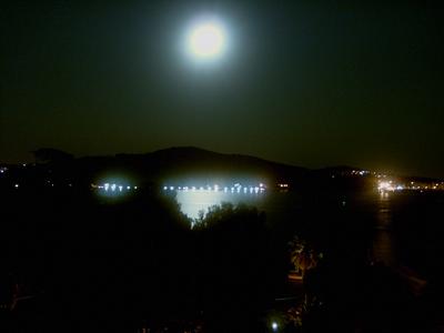 Clair du Lune sur la baie du Lazaret (La Seyne sur Mer, 1er Juillet 2004)