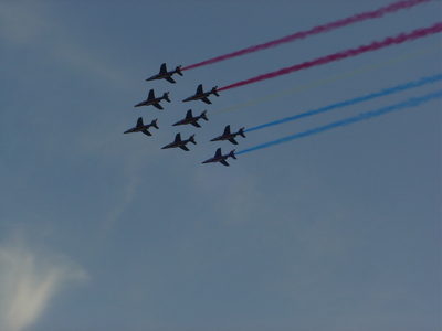 La patrouille de France en action (Grande rade de Toulon, 12 Août 2004)