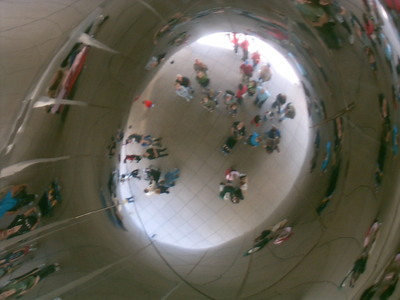 À l’intérieur du Cloud Gate (Chicago, 9 Octobre 2004)