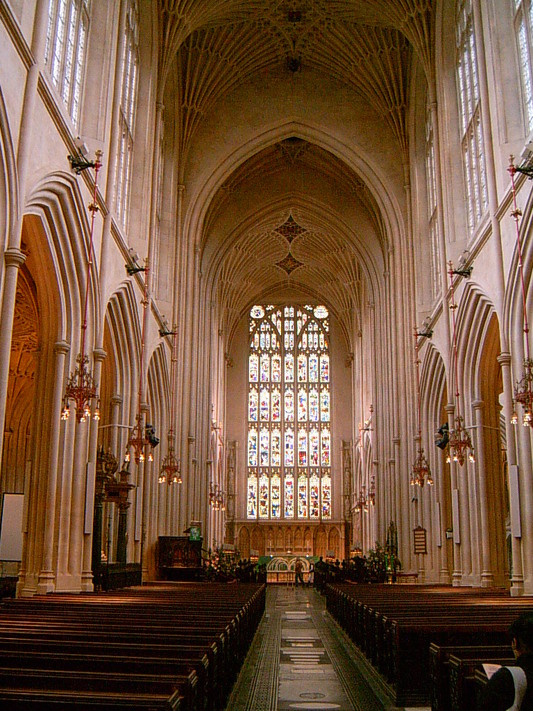 Nef centrale de la cathédrale (Bath, 30 Octobre 2004)