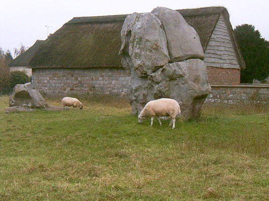 Monolithes d’Avebury (UK, 31 Octobre 2004)