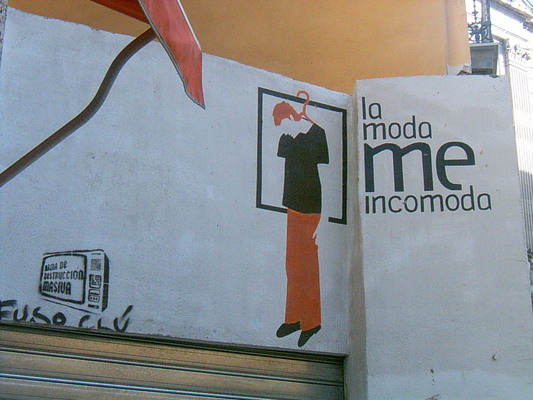 La moda me incomonda (Valencia, 11 Novembre 2004)