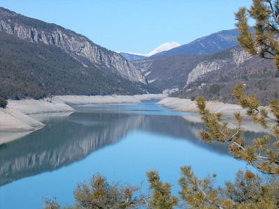 Le lac de Castillon (Environs de Castellane, 30 Janvier 2005)