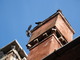 Quelques pigeons sur une cheminée véntienne (Venise, 28 Mars 2005)