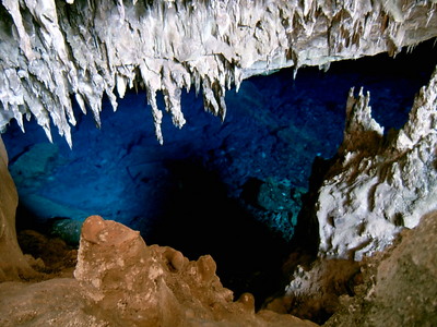  Le lac de la grotte bleue de Bonito ( 3 novembre 2005)
