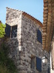  Maison du village (Evenos, 23 avril 2006)