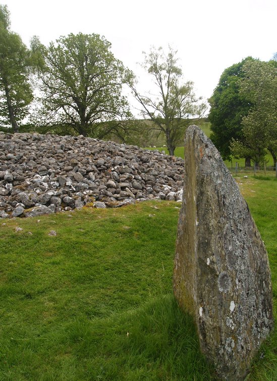  Sépulture préhistorique à proximité du Loch Ness (30 mai 2006)