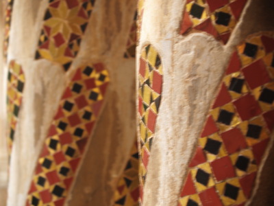  Colonnes décorées de mosaïques du cloître (14 octobre 2006)