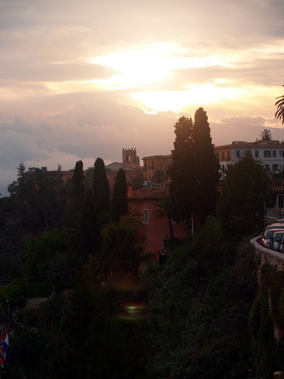 Taormine et l’Etna au coucher du soleil (20 octobre 2006)