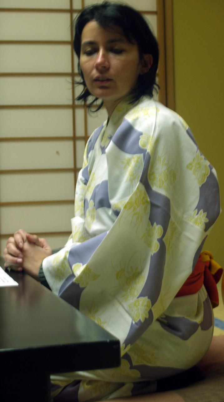  Béné en yukata (Nikko, 6 décembre 2006)