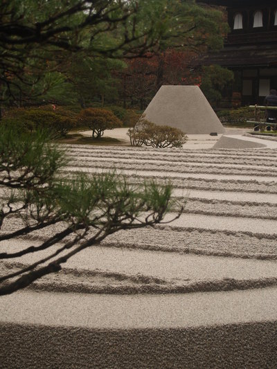  Jardins de pierres du Pavillon d’argent  (Ginkakuji) (Kyoto, 14 décembre 2006)