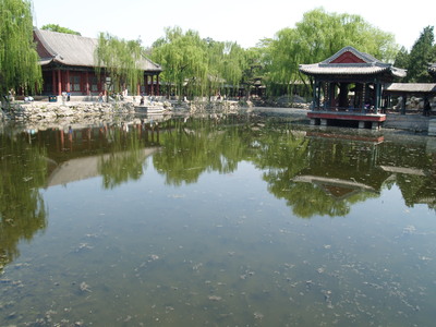  Bassin au palais d’été (27 avril 2008)