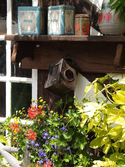  Brocanteur à Beuvron-en-Auge (13 juillet 2008)