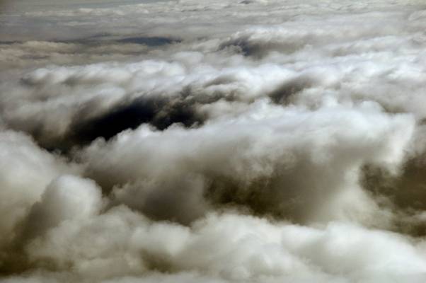  Nuages (16 mai 2010)