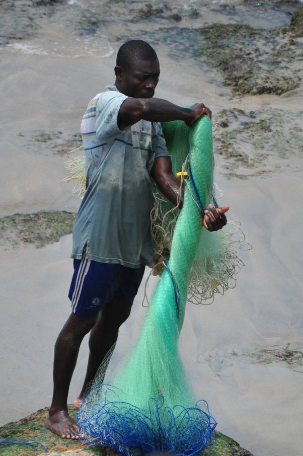  Pêcheur à Cape Coast ( 2 juillet 2010)