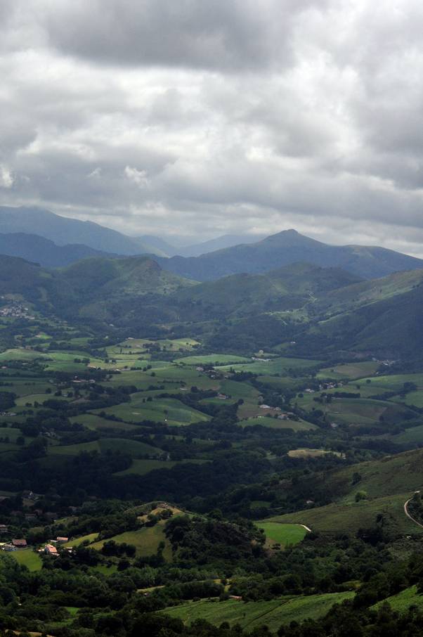  Vue depuis la montée du train de la Rhune (26 juillet 2010)