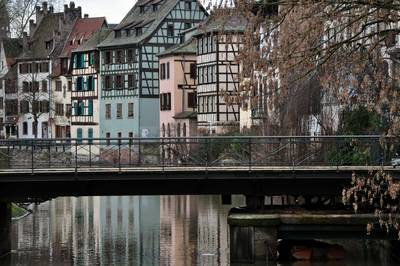  Passerelle dans la petite France de Strasbourg (14 janvier 2011)